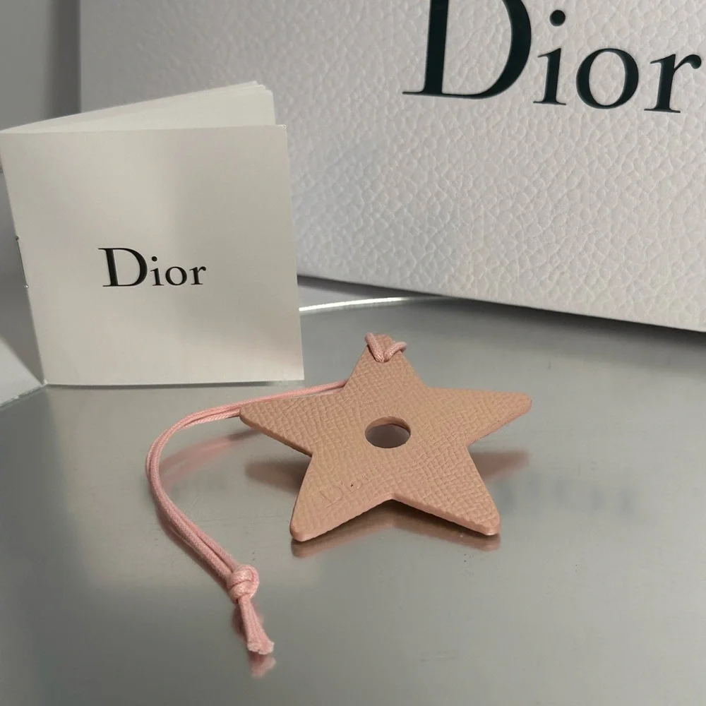 Christian Dior VIP Set of Three Limited Edition Leather Bag Charms - Picture 5 of 9